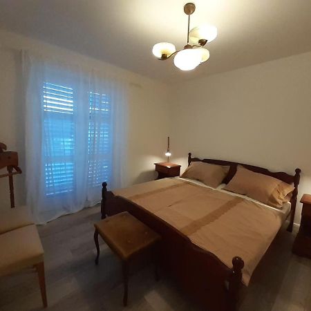 Apartments Dile Sukošan 외부 사진