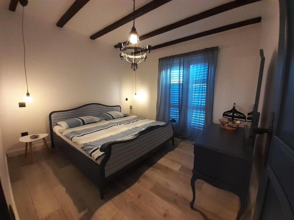 Apartments Dile Sukošan 외부 사진